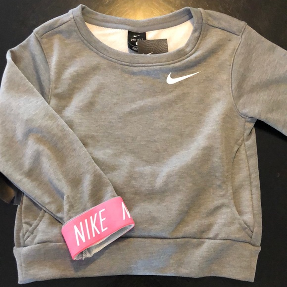 Nike Other - Girls Nike sweater